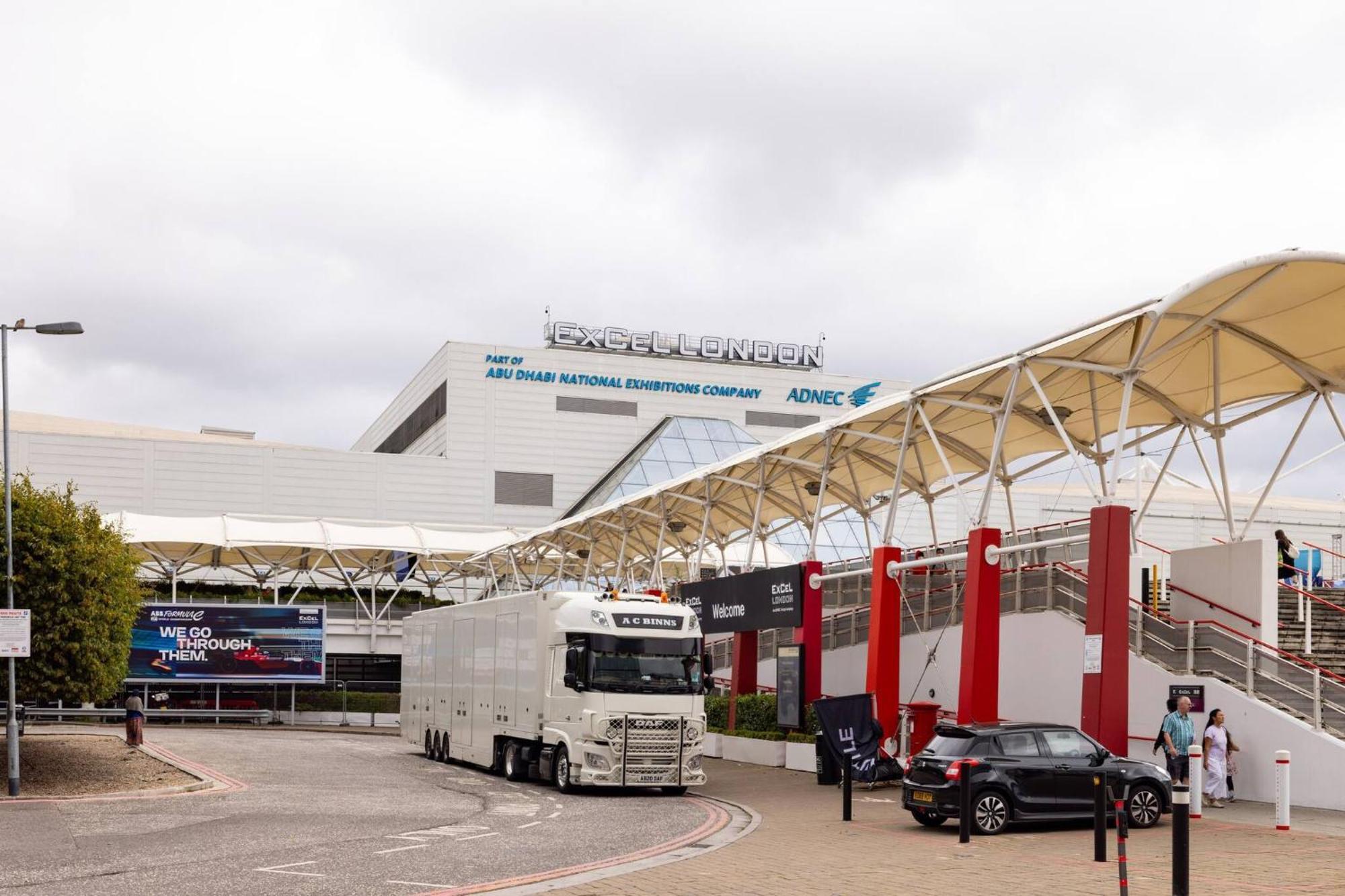 Wild Roses Serviced Apartments - Excel Warehouse 2 London Exterior photo